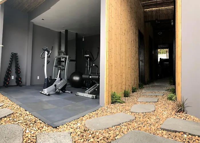 Khách sạn Cochin Zen